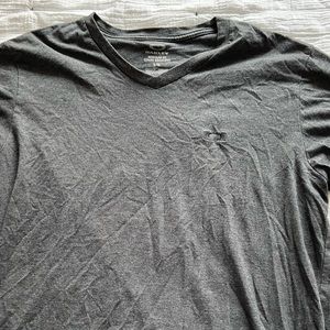 Oakley grey v neck tee shirt